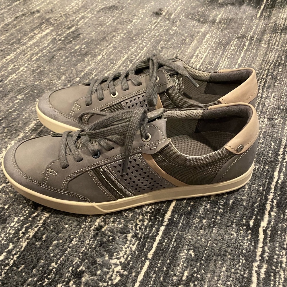 Danish Design Ecco hybrid sneaker